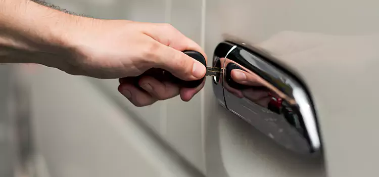Why Choose Our Auto Locksmith Team in Dearborn, MI?